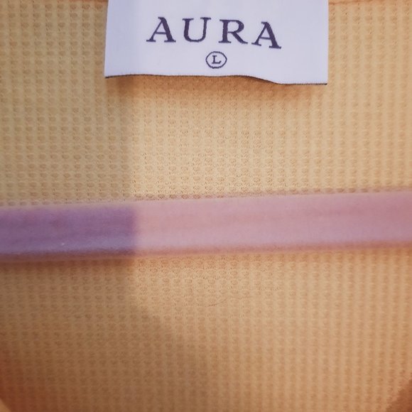 Aura Yellow Button Front Blouse - Picture 4 of 4